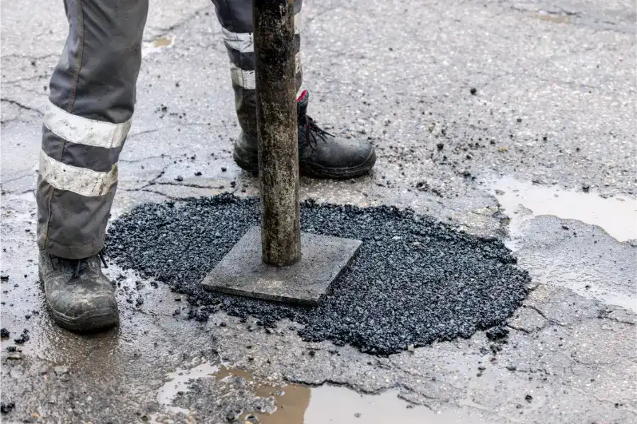 How Proper Drainage Protects an Asphalt Driveway in Melbourne, FL