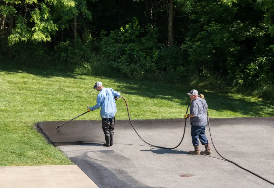 When to Schedule Parking Lot Sealcoating Service Melbourne, FL